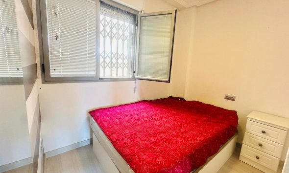 Reventa - Ático -
Torrevieja - Playa del Cura