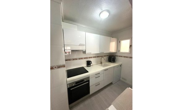 Reventa - Apartment -
Torrevieja - Centro