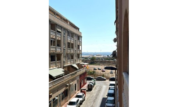 Reventa - Apartment -
Torrevieja - Centro