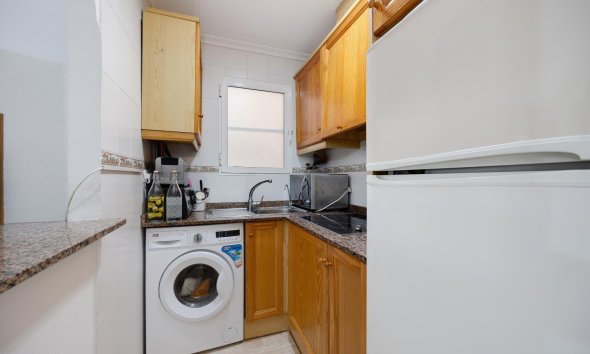 Reventa - Apartment -
Torrevieja - Centro