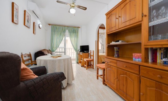 Reventa - Apartment -
Torrevieja - Centro