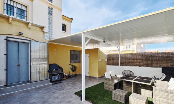 Resale - Semi Detached -
Guardamar del Segura - El Raso