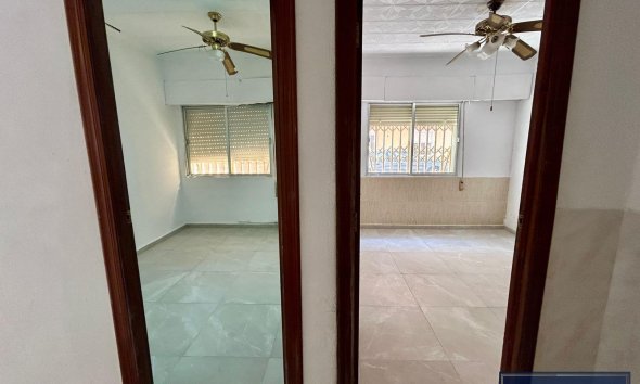 Reventa - Apartment -
Torrevieja - Centro