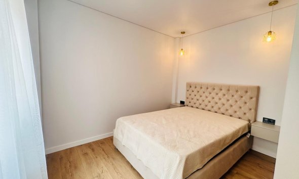 Resale - Apartment -
Torrevieja - Playa del Cura