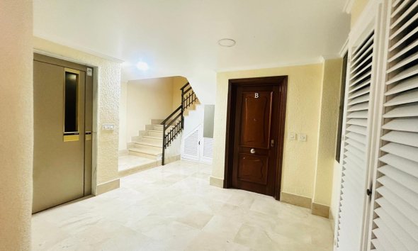 Resale - Apartment -
Torrevieja - Playa del Cura