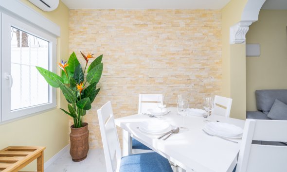 Reventa - Bungalow -
Torrevieja - Torretas