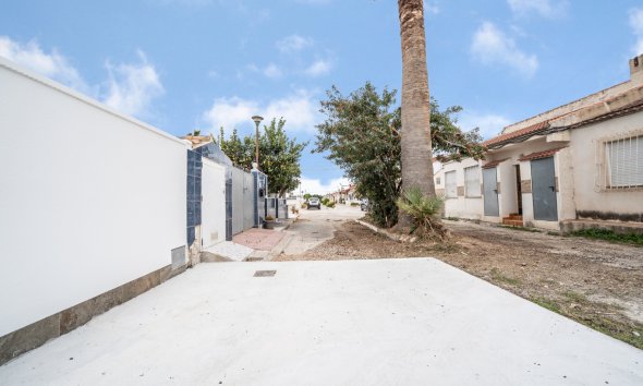 Reventa - Bungalow -
Torrevieja - Torretas