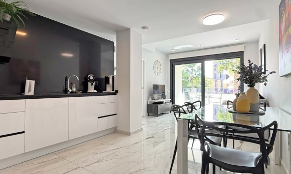 Reventa - Apartment -
Orihuela Costa - Costa Blanca