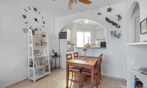 Revente - Bungalow -
Orihuela Costa