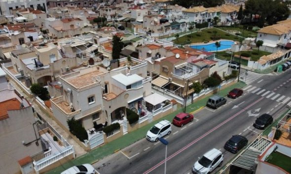 Reventa - Duplex -
Torrevieja - Costa Blanca