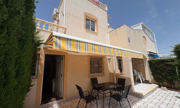 Reventa - Duplex -
Torrevieja - Costa Blanca