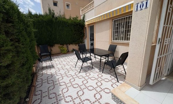 Reventa - Duplex -
Torrevieja - Costa Blanca