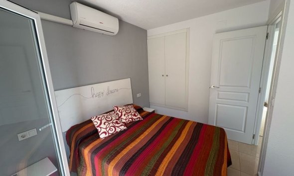 Reventa - Duplex -
Torrevieja - Costa Blanca