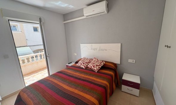 Reventa - Duplex -
Torrevieja - Costa Blanca