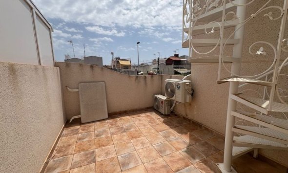 Reventa - Duplex -
Torrevieja - Costa Blanca