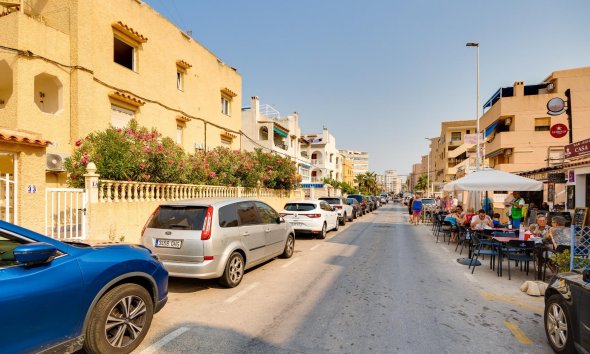 Resale - Apartment -
Torrevieja - La Mata