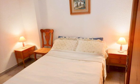 Revente - Apartment -
Torrevieja - Centro