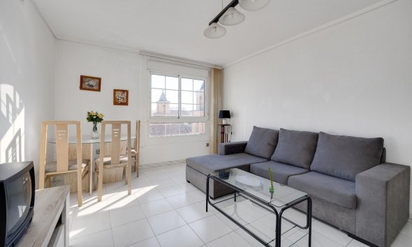 Reventa - Apartment -
Torrevieja - Centro