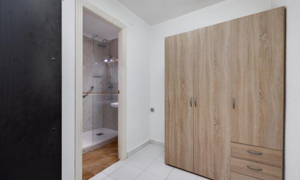 Reventa - Apartment -
Torrevieja - Centro