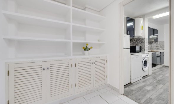 Reventa - Apartment -
Torrevieja - Centro