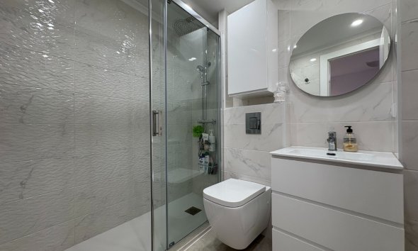 Reventa - Apartment -
Torrevieja - Costa Blanca