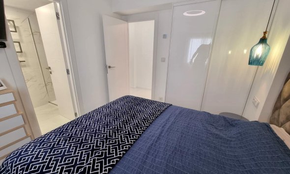 Resale - Apartment -
Torrevieja - Centro