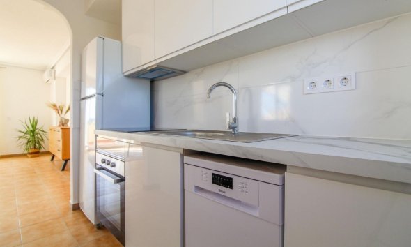 Reventa - Ático -
Torrevieja - Punta Prima