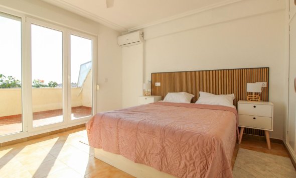 Reventa - Ático -
Torrevieja - Punta Prima