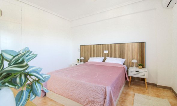 Reventa - Ático -
Torrevieja - Punta Prima