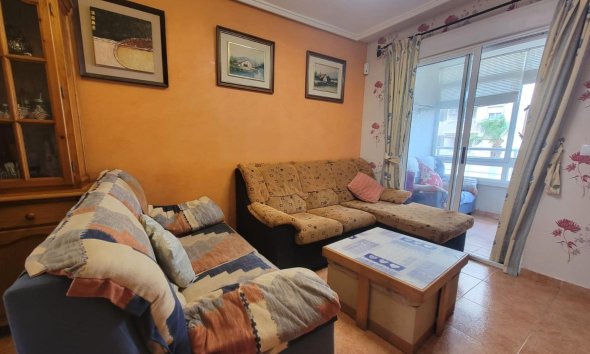 Revente - Apartment -
Torrevieja - Nueva Torrevieja