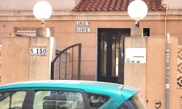 Revente - Apartment -
Torrevieja - Nueva Torrevieja