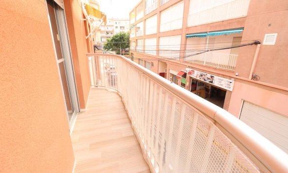 Reventa - Apartment -
Torrevieja - Costa Blanca