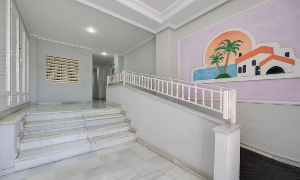 Reventa - Apartment -
Guardamar del Segura - Pueblo