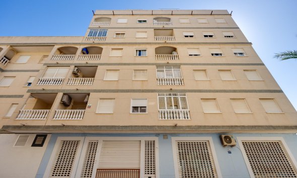 Reventa - Apartment -
Guardamar del Segura - Pueblo