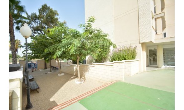 Revente - Apartment -
Guardamar del Segura - Costa Blanca