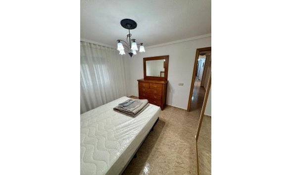 Reventa - Apartment -
Torrevieja - Centro