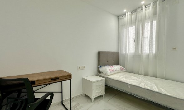 Reventa - Apartment -
Torrevieja - Costa Blanca