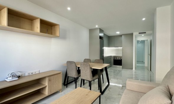 Reventa - Apartment -
Torrevieja - Costa Blanca