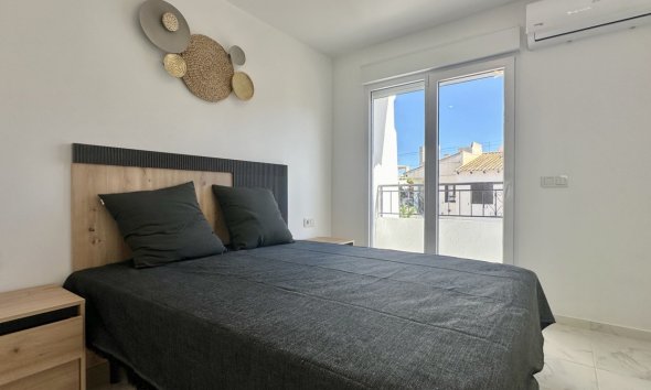 Revente - Town House -
Torrevieja - Costa Blanca