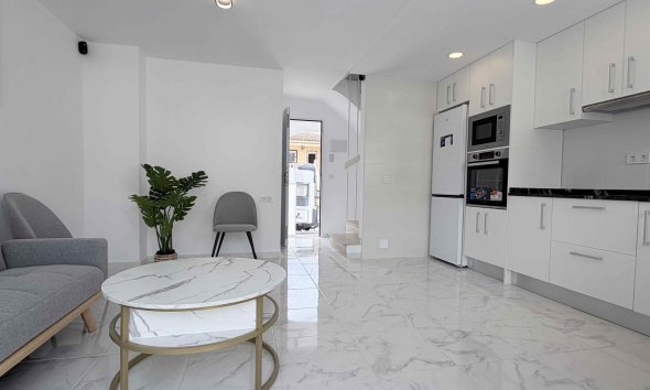 Reventa - Town House -
Torrevieja - Costa Blanca