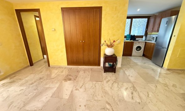 Revente - Apartment -
Torrevieja - Punta Prima