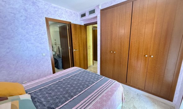 Revente - Apartment -
Torrevieja - Punta Prima