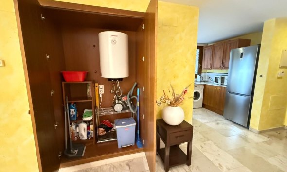 Revente - Apartment -
Torrevieja - Punta Prima