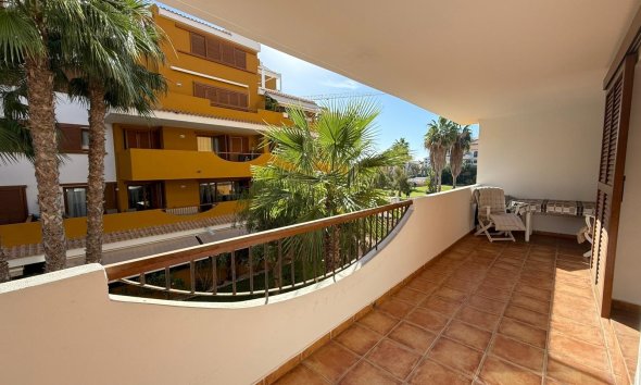 Revente - Apartment -
Torrevieja - Punta Prima