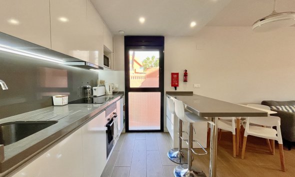 Revente - Apartment -
Villamartin - Costa Blanca