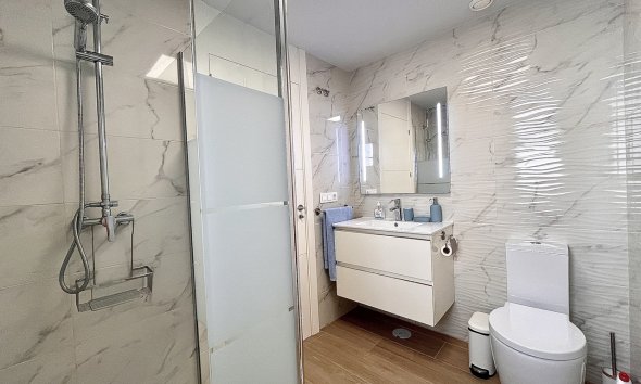 Revente - Apartment -
Villamartin - Costa Blanca