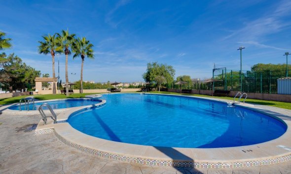 Reventa - Bungalow -
Orihuela Costa - Los Altos
