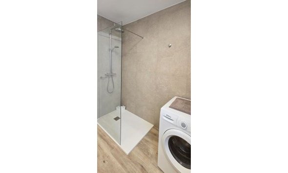 Reventa - Apartment -
Torrevieja - Centro