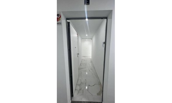 Reventa - Apartment -
Torrevieja - Parque de las Naciones