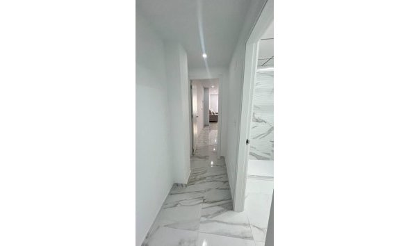 Reventa - Apartment -
Torrevieja - Parque de las Naciones